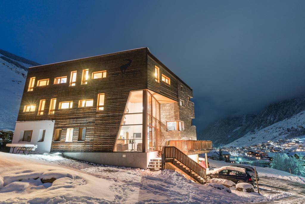 Hotel Steinbock Фальс Екстер'єр фото